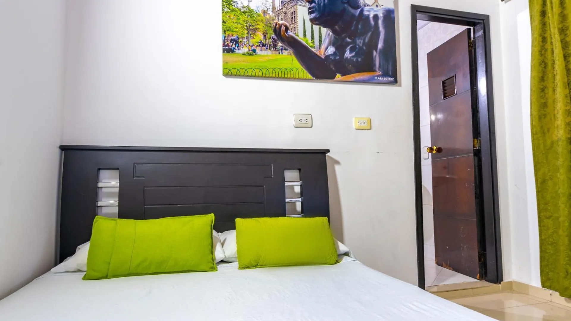 Hotel Torcoroma II Medellín
