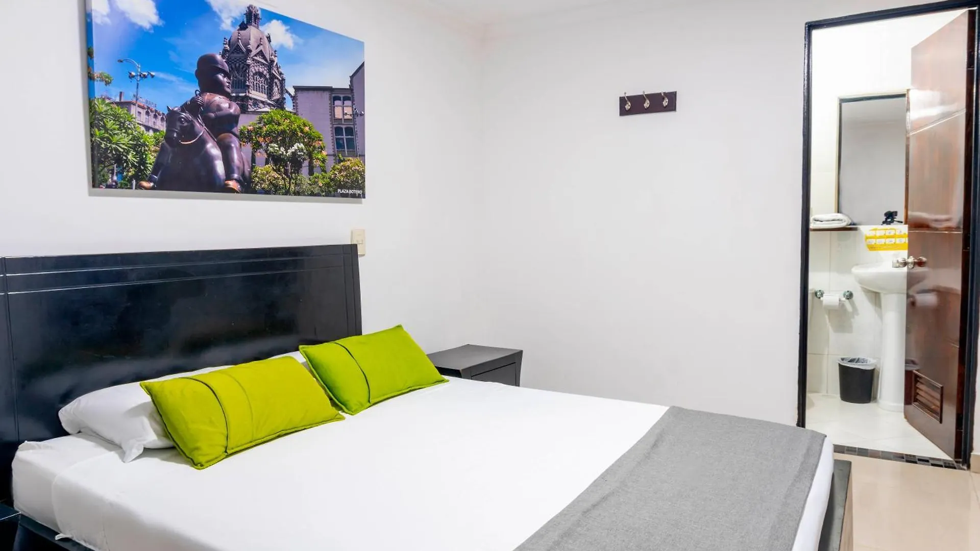 Hotel Torcoroma II Medellín